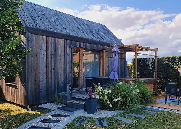 LE COTTAGE BARBIZONNAIS avec jacuzzi privé à partir de 10 ans