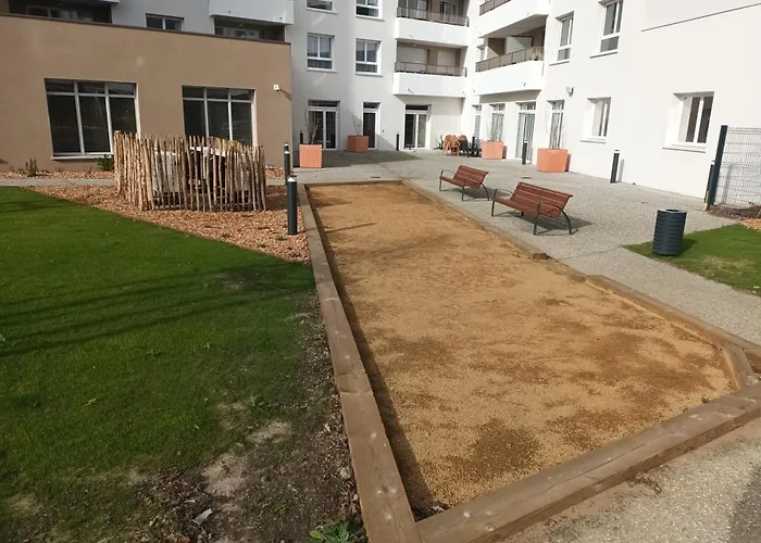 Aparthotel Domitys Les Craies Blanches à Mont-de-Marsan