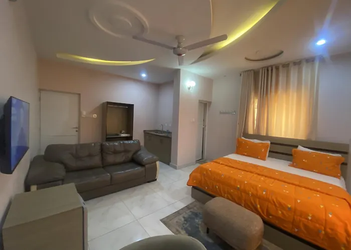 C7 Hazelwood Residence & Suites Abuja