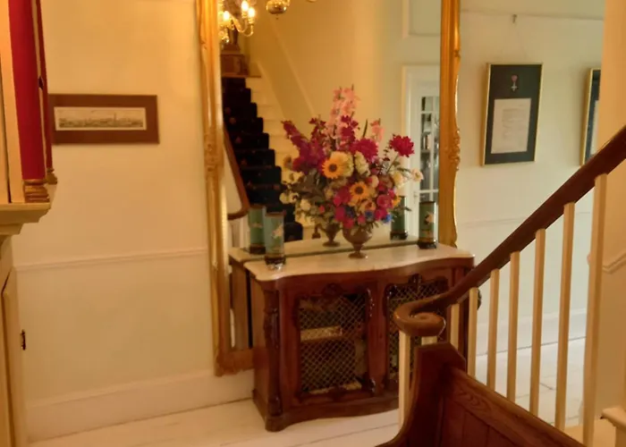 Ventnor Bay House Bed & Breakfast