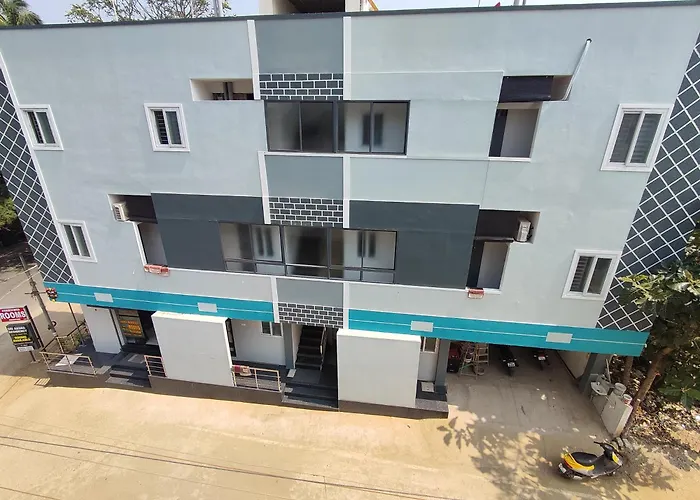 Sri Aksha Residency Hotel Alandurai