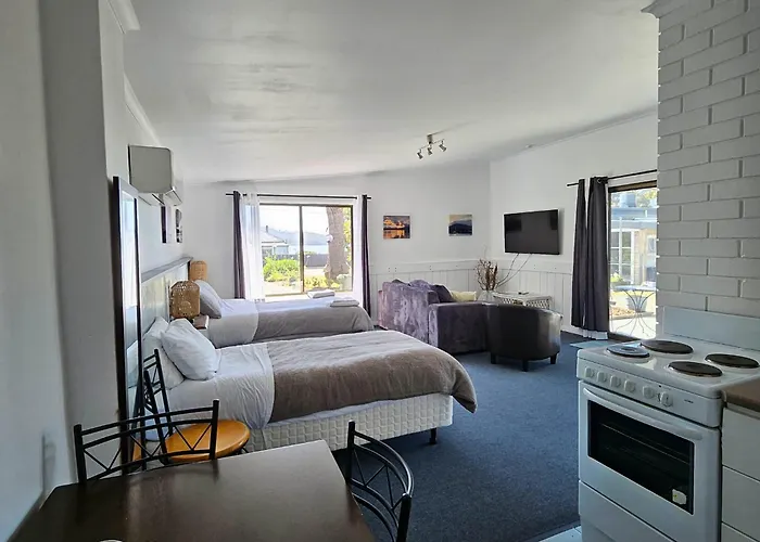 Smugglers Rest Apartments Dover