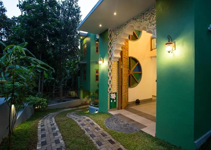 Barefoot Bungalow Hikka Hikkaduwa