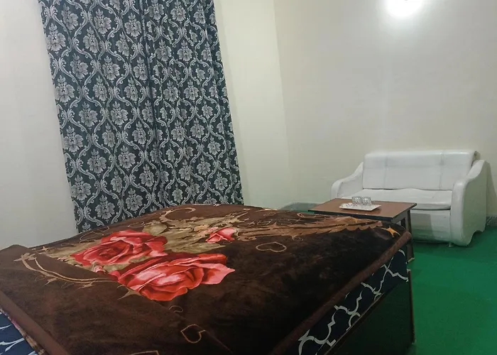 Hotel Moon Light View Lahore