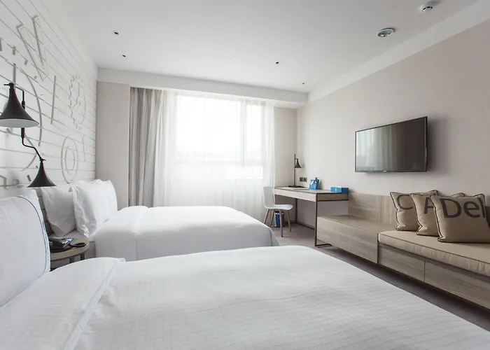 Airline Inn - Kaohsiung Station