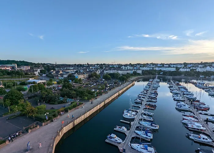 Sea La Vie Hotel Bangor 