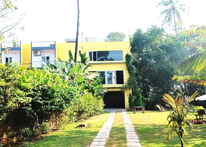 Aym Yoga Resort Arambol Goa