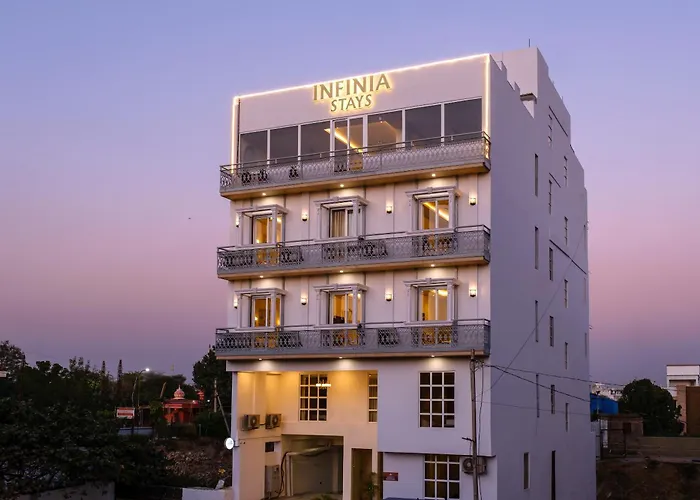 Infinia Stays - A Luxury Boutique Hotel Udaipur