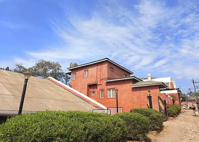 Hotel Panorama Mahabaleshwar