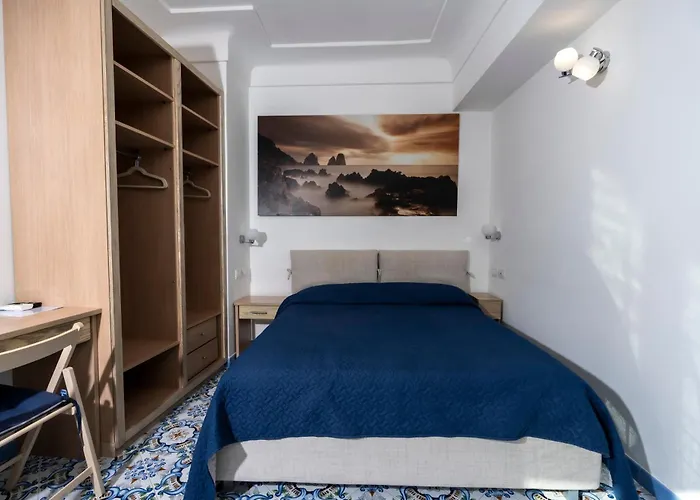 Guest House La Piazzetta Capri