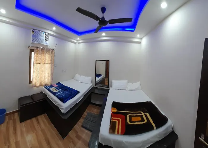Amar Paying Guest House Varanasi