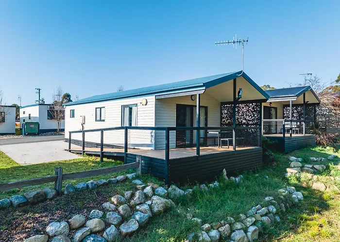 Big4 Tassie Getaway Parks St Helens Hotel