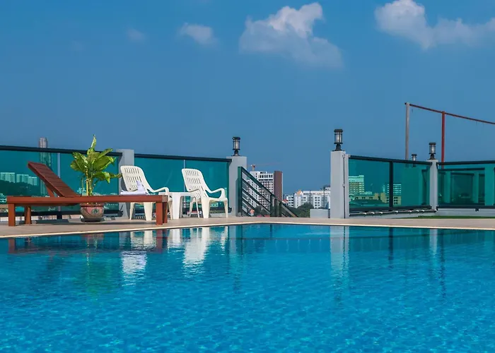 Iris Palace Pattaya