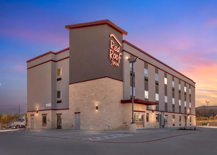 Red Roof Inn Hutchins