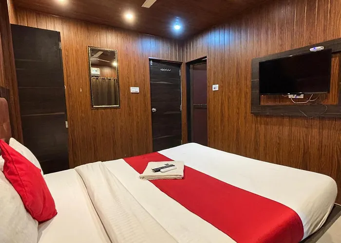 Hotel Borivali Executive - Near Borivali Railway Station Mumbai