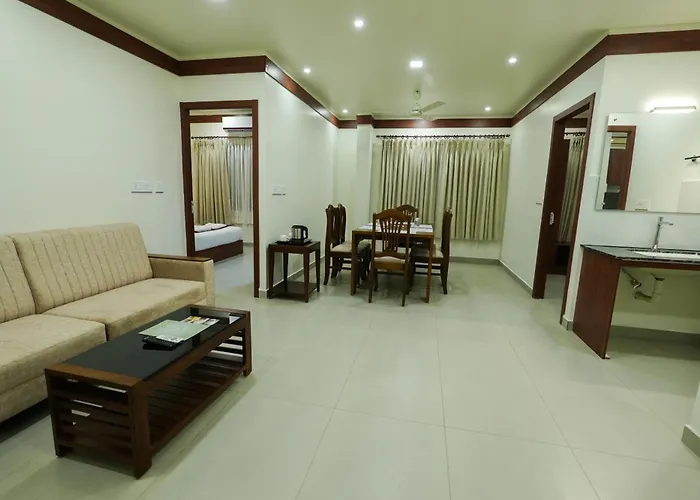 Royalton Residency Hotel Mundakayam