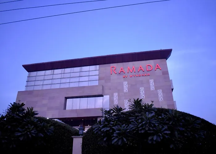 Ramada By Wyndham Aligarh Gt Road Hotel