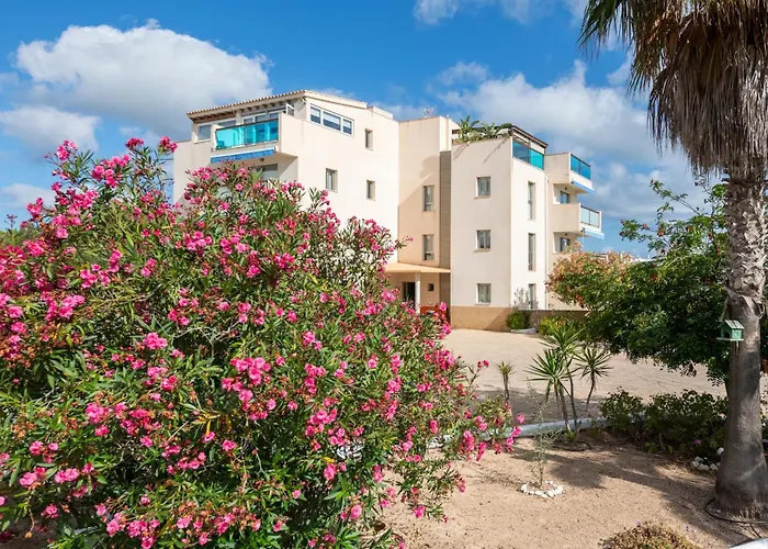 Apartamentos Catalina Es Pujols