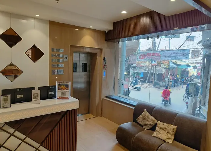 Hotel Sri Balaji Varanasi