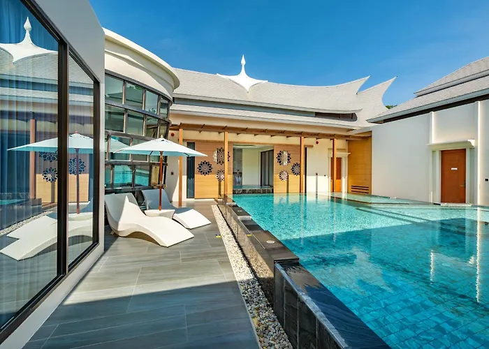 Phukalini Luxury Pool Villa & Onsen หัวหิน