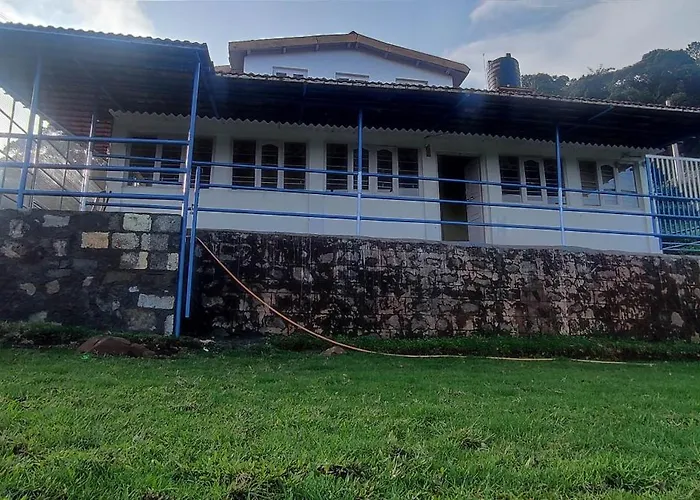 Adithya Sunrise View Cottage Kotagiri
