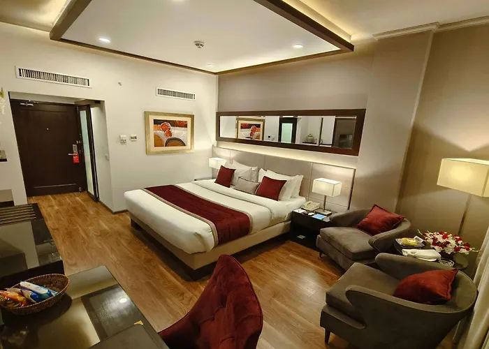 Ramada By Wyndham Multan Hotel