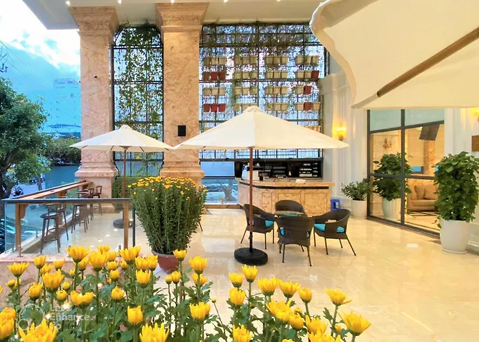 Daphovina Hotel Nha Trang