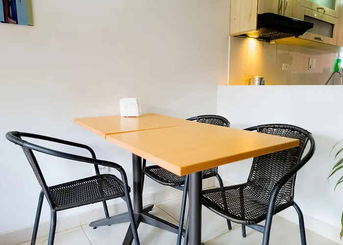 Hostal - Dona Elva A 15 Min Del Aeropuerto Rionegro