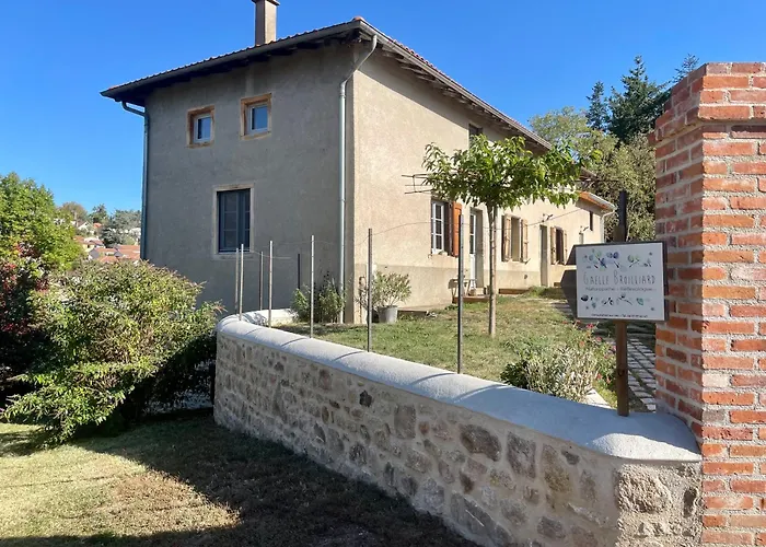 La Fée Capucine - Chambres et table d'hôtes - Espace bien-être et massages Saint-Galmier