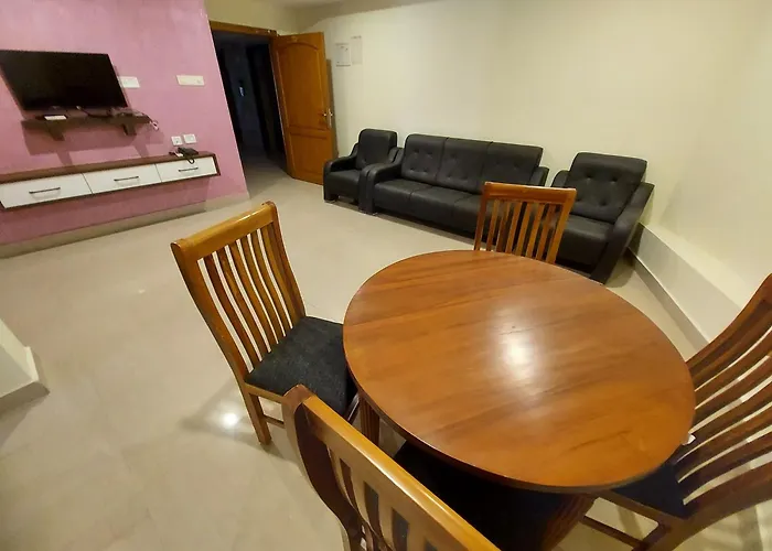 Hotel Sree Gokulam Apartments Guruvayur