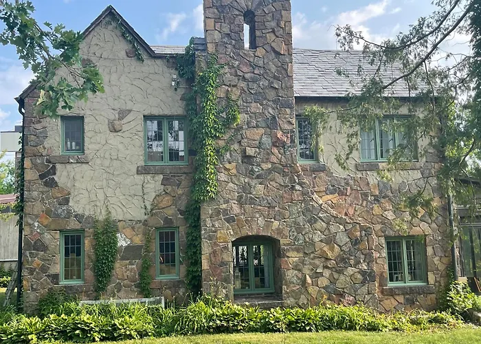 The Brower House Bed & Breakfast Saint Cloud