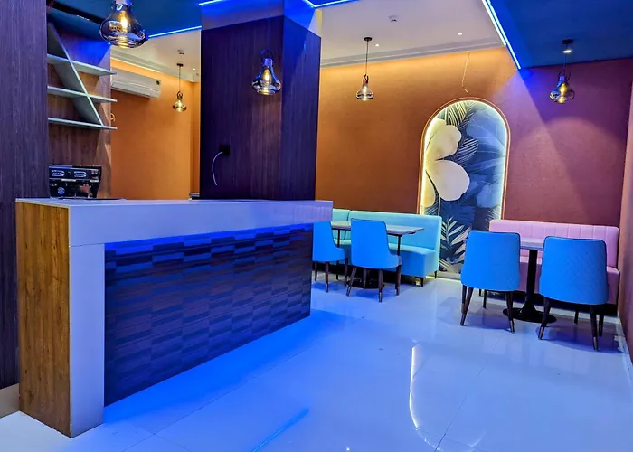 Hotel Red Chillee Restro Silvassa