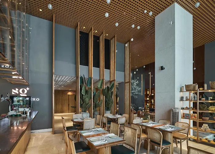 Khách sạn Sky Gem Sora TP. Hồ Chí Minh