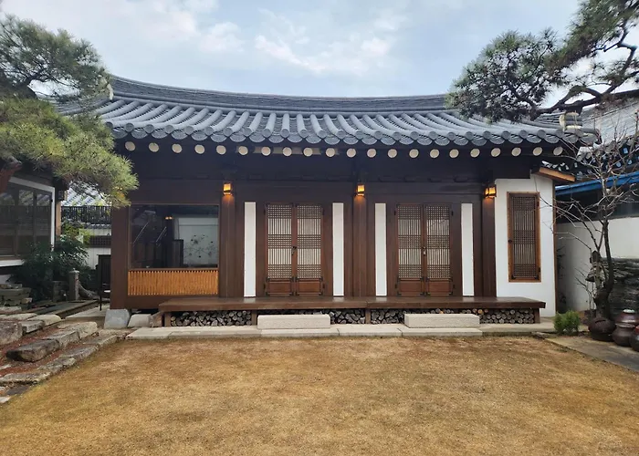 Hanokinn Gyeongju