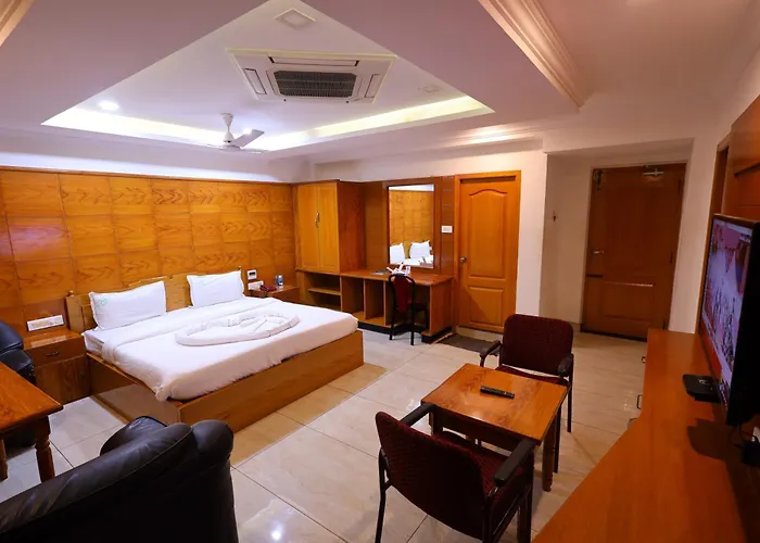 Hotel Pvk Grand Dindigul