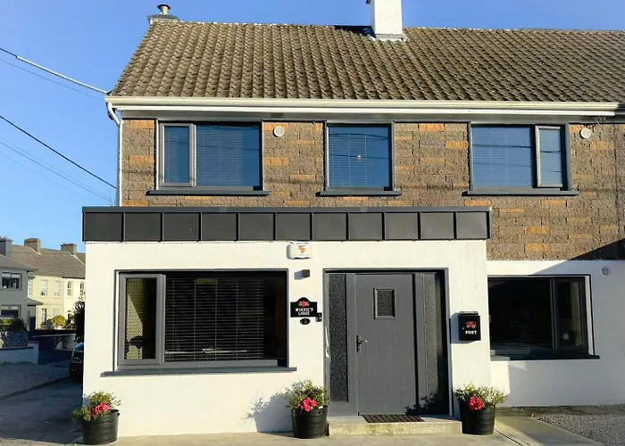 Winnie'S Lodge Galway