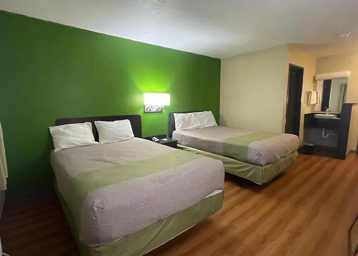 Dakota Inn Fargo