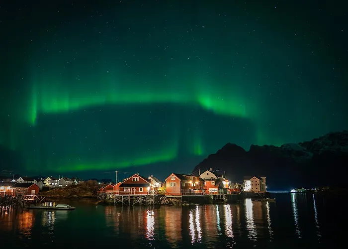 Henningsvaer Rorbuer Hotel