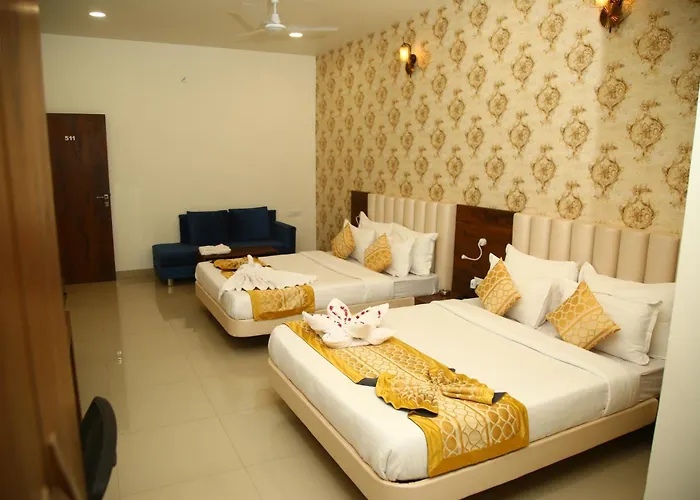 Hotel Manas Plus Khandwa