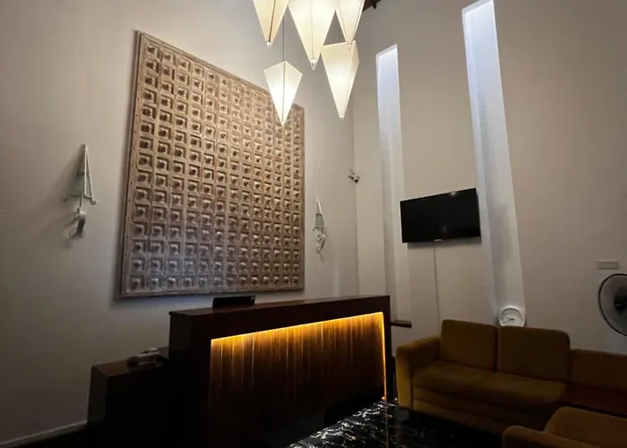 Hotel Livin Lush Anuradhapura
