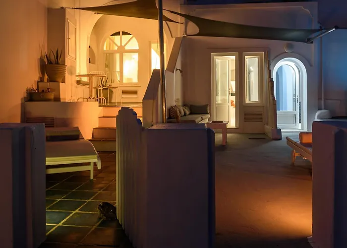 Zenith Blue Traditional Houses Imerovigli 