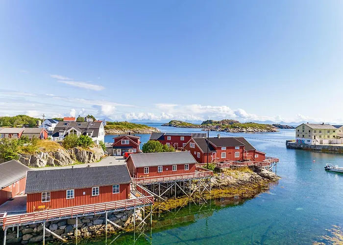 Henningsvaer Rorbuer Hotel
