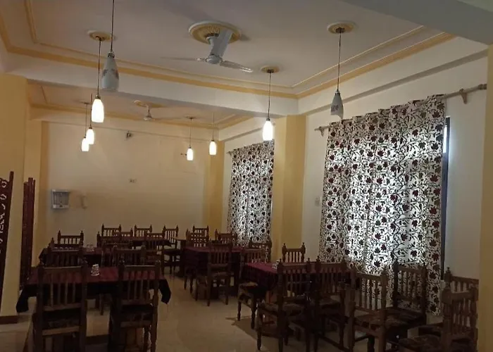 Hotel Mehar Srinagar