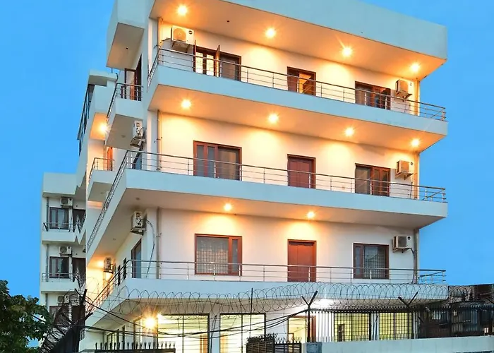 Hotel The York Noida