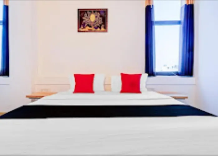 Hotel Vasundhara Grand , Ghaziabad