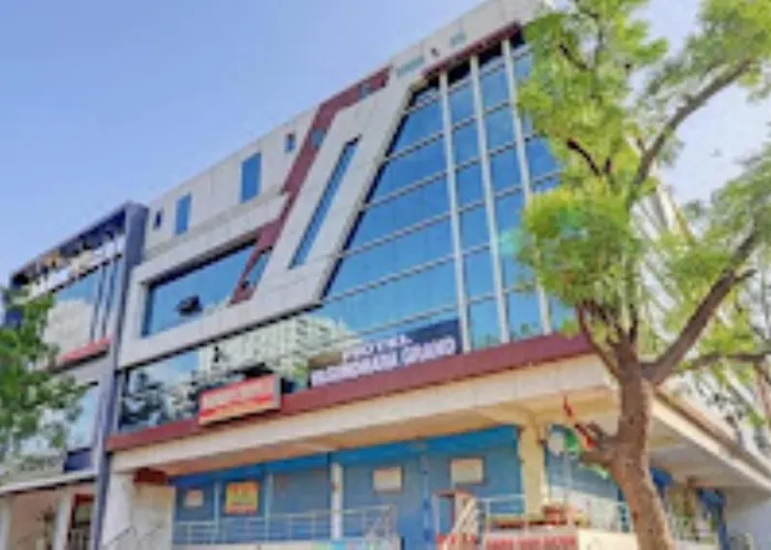 Hotel Vasundhara Grand , Ghaziabad