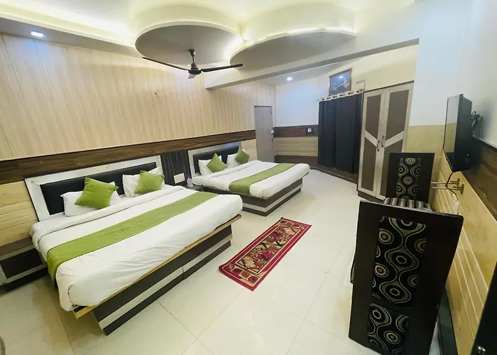 Hotel Alpine By The Golden Taj Group And Hotels Agra 