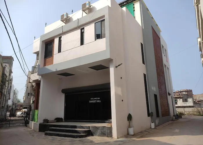 Hotel Shree Ram Rajpipla