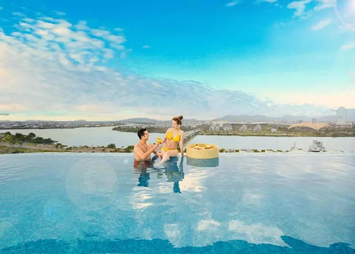 Rhm Luxury Hotel And Suite Danang