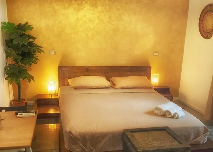 Your Home In Roma